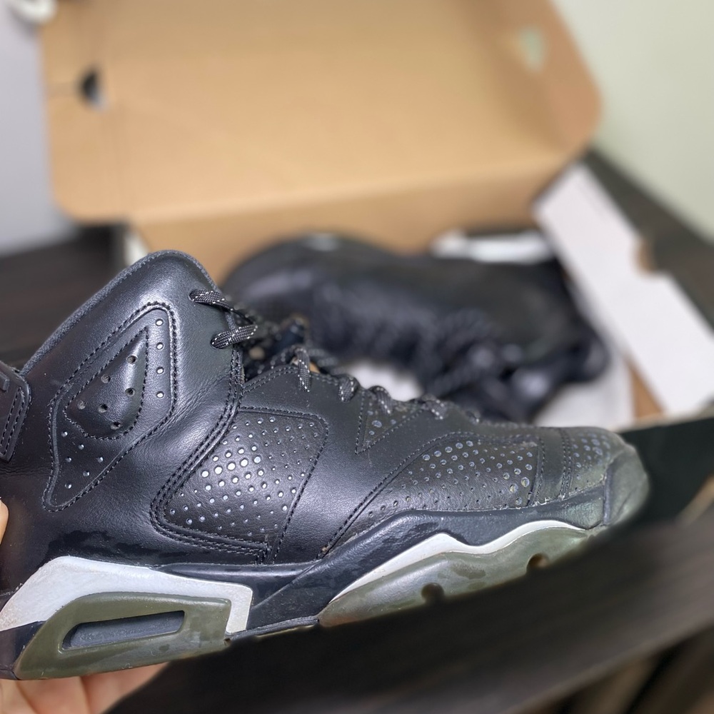 Air Jordan 6 Retro